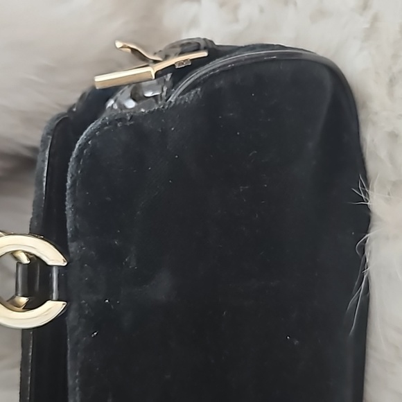 Moschino Mini Black and Floral Design Velvet Handbag - Picture 10 of 17